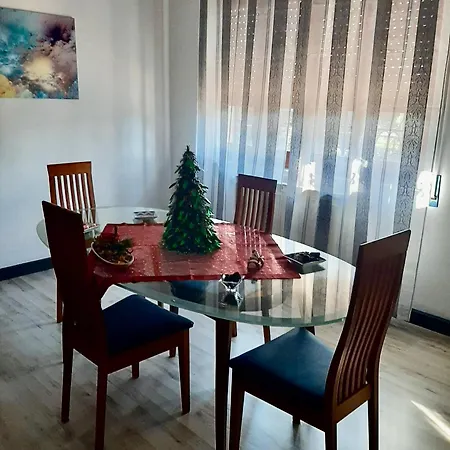 Lapilli Holidays Lägenhet *
