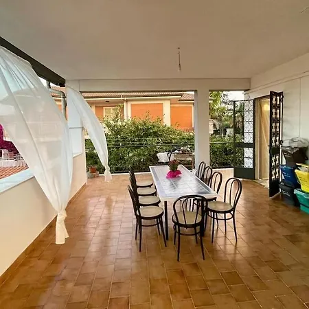 Lapilli Holidays San Giovanni La Punta