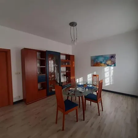 Lapilli Holidays Apartment