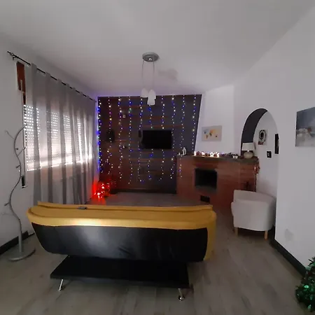 Lapilli Holidays