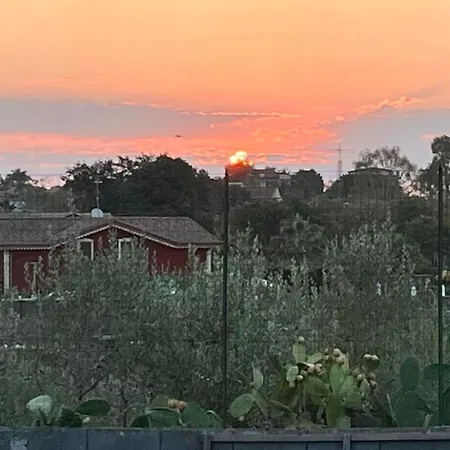 Lapilli Holidays San Giovanni La Punta