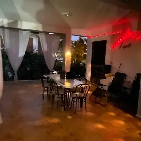 Lapilli Holidays Apartment San Giovanni La Punta
